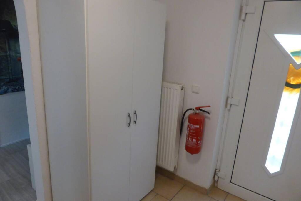 Wunderschone Komplett Neu Eingerichtete Wohnung Emmerthal Dış mekan fotoğraf